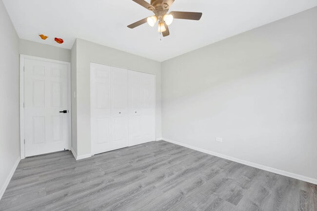 Building Photo - 141 W 63rd St