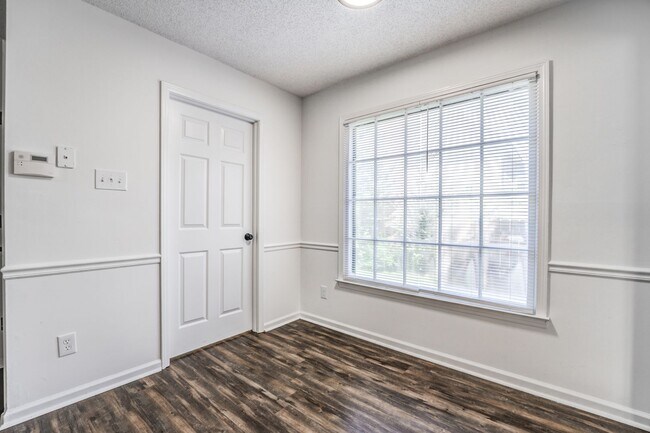 Building Photo - 8483 Timber Creek Dr