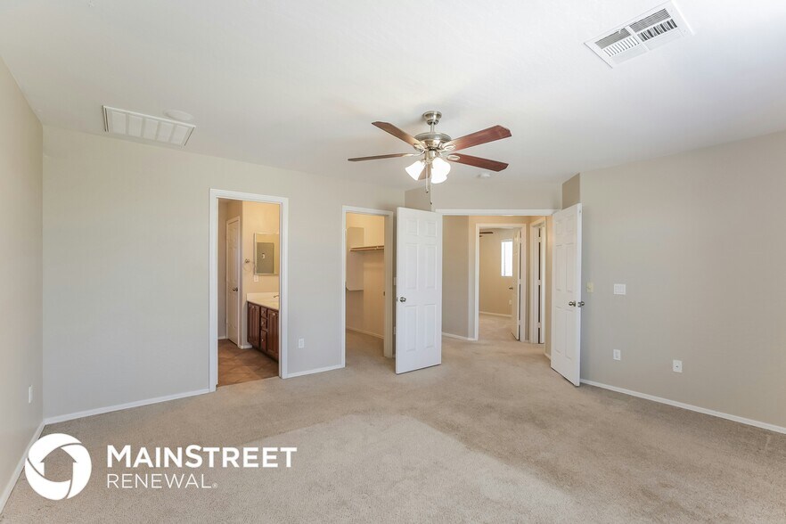 Building Photo - 6015 W Pueblo Ave