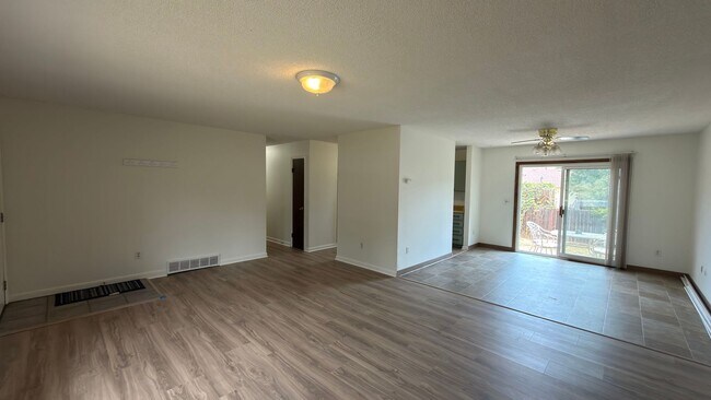 Building Photo - Great House In Fort Collins