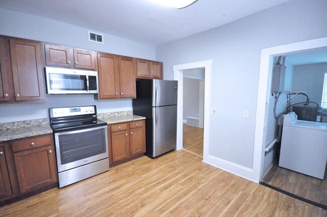 Building Photo - 57 McMillen Ave