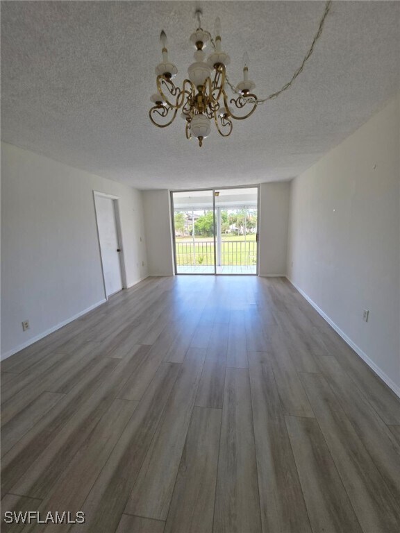 Building Photo - 160 Turtle Lake Ct