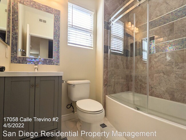 Building Photo - 2 br, 3 bath House - 17058 Calle Trevino U...