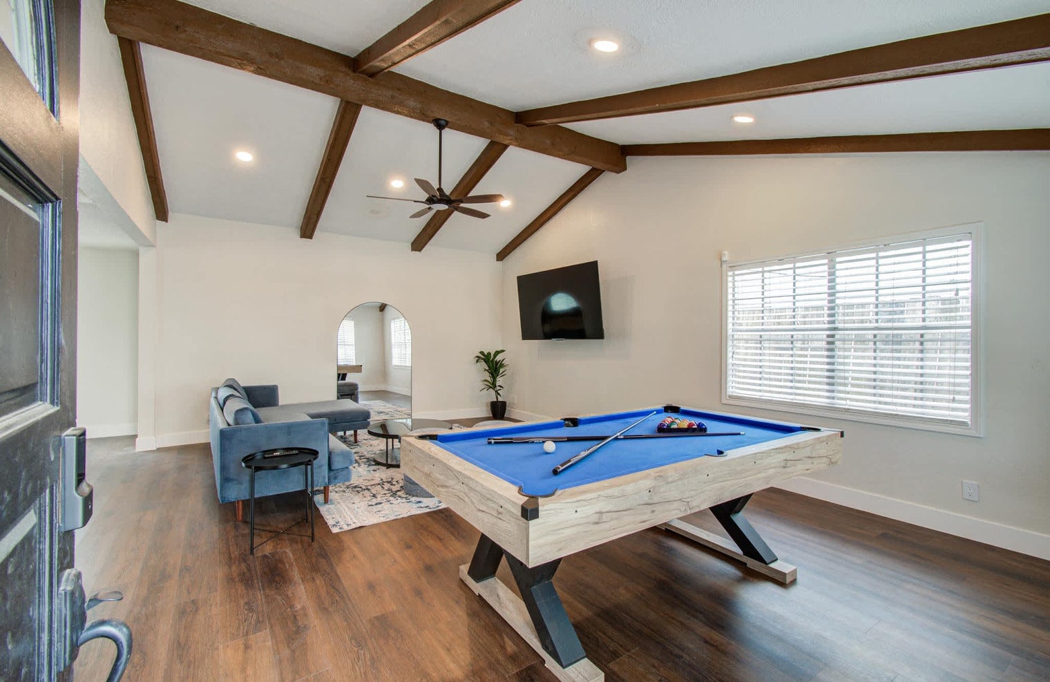 Building Photo - 2103 Radcliffe St