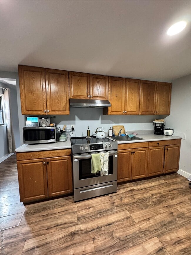 Building Photo - 213 NY-82