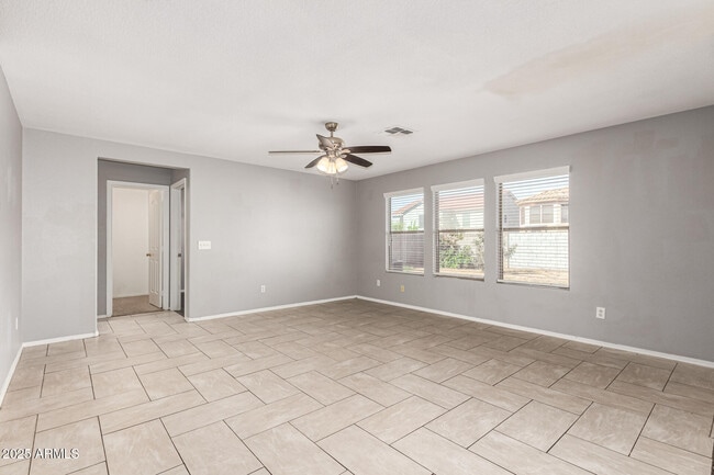 Building Photo - 2874 W Mineral Butte Dr