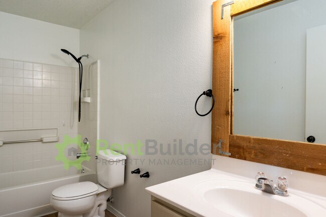 Building Photo - CALL US TODAY AT (505) 808-6467 TO SCHEDUL...