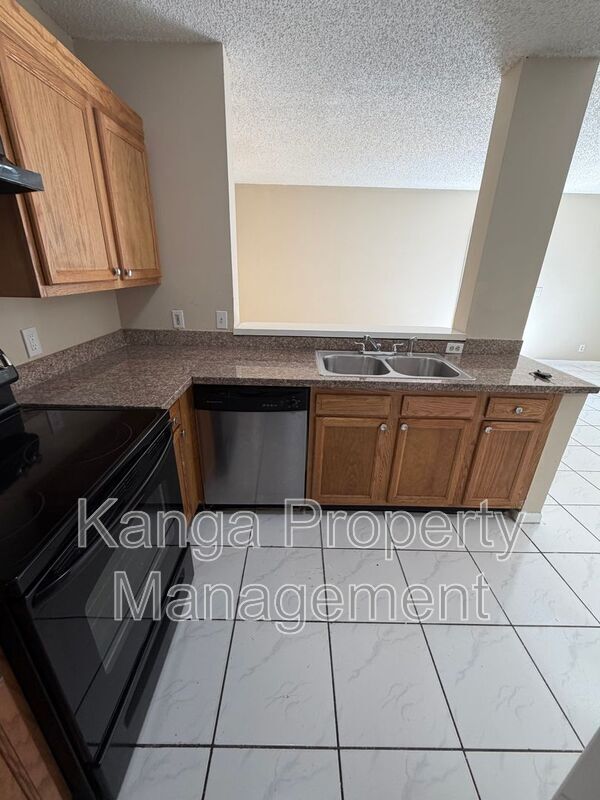 Building Photo - 11441 NW 35th St