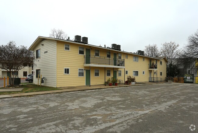 Building Photo - Cornerstone Apartments