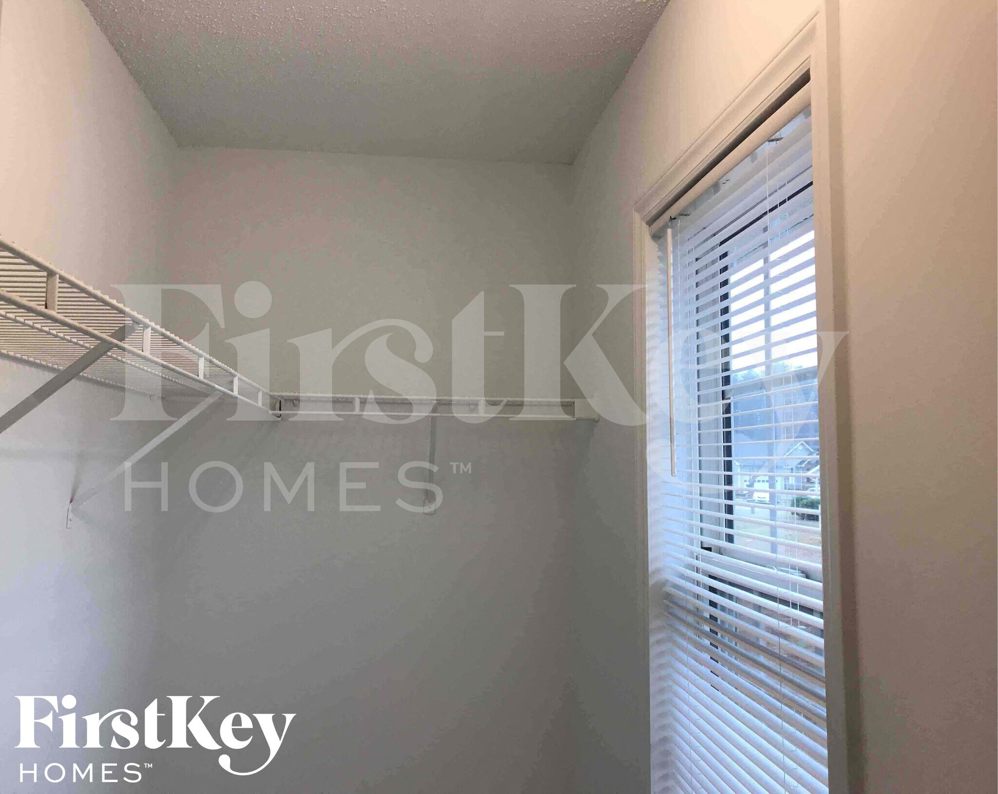 Building Photo - 3980 Orchard Knoll Dr