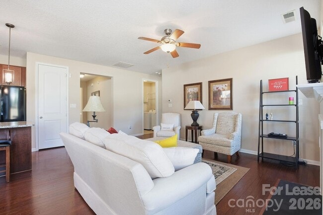 Building Photo - 4318 Connestee Ct