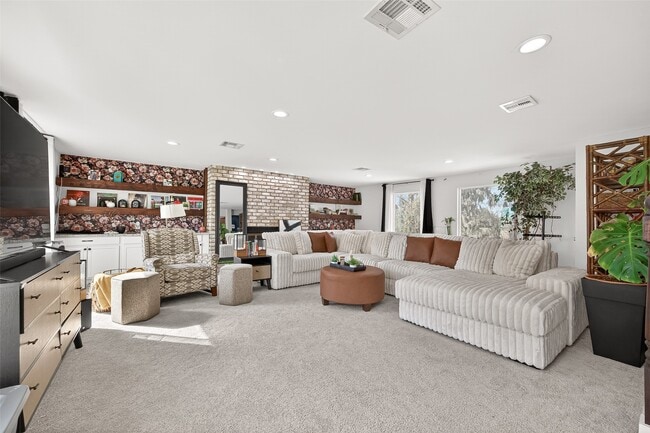 Building Photo - 29927 County Rd 25