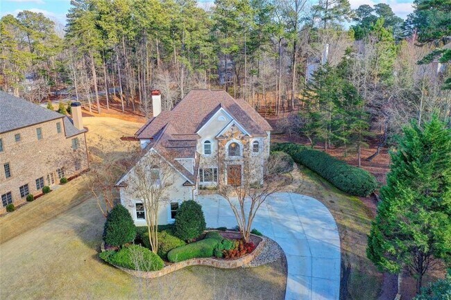 Building Photo - 6709 Wooded Cove Ct