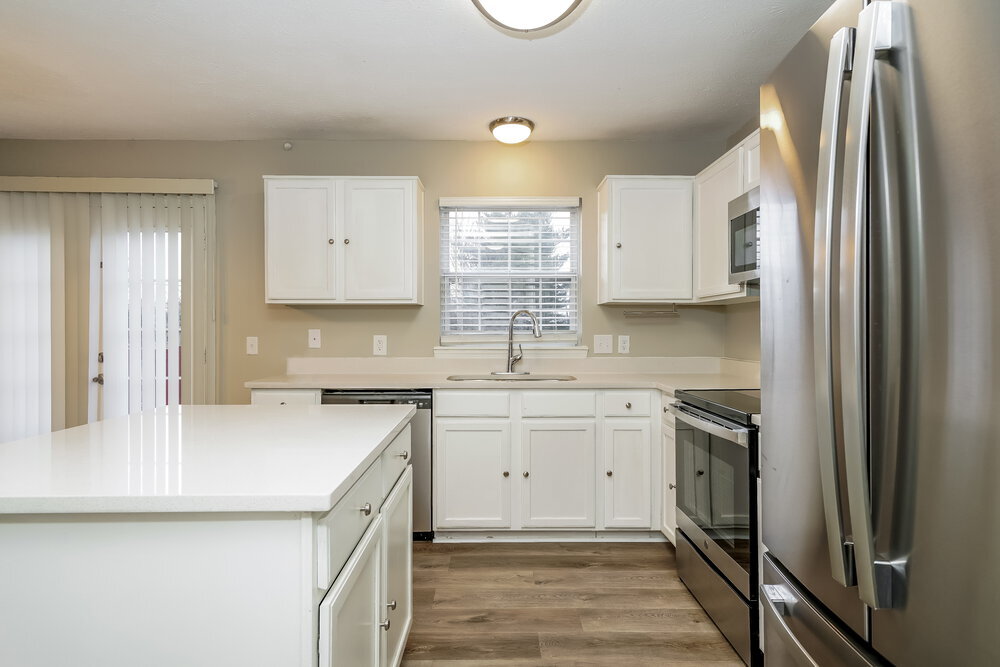 Building Photo - 7429 Carnation Ln