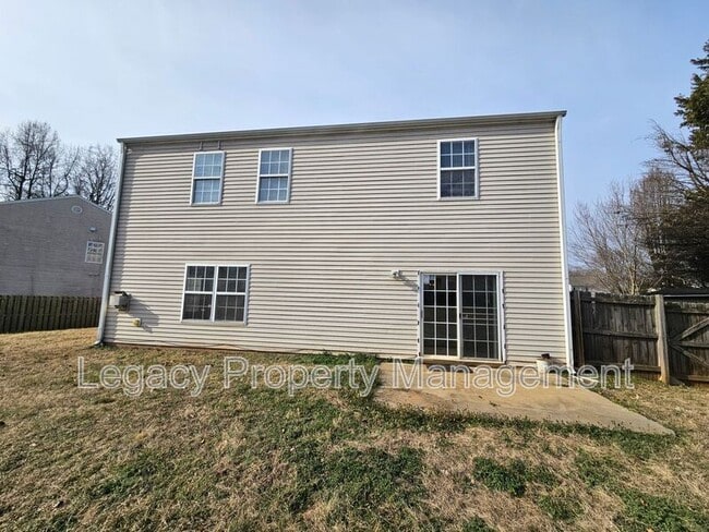 Building Photo - 1608 Brambleton Ct