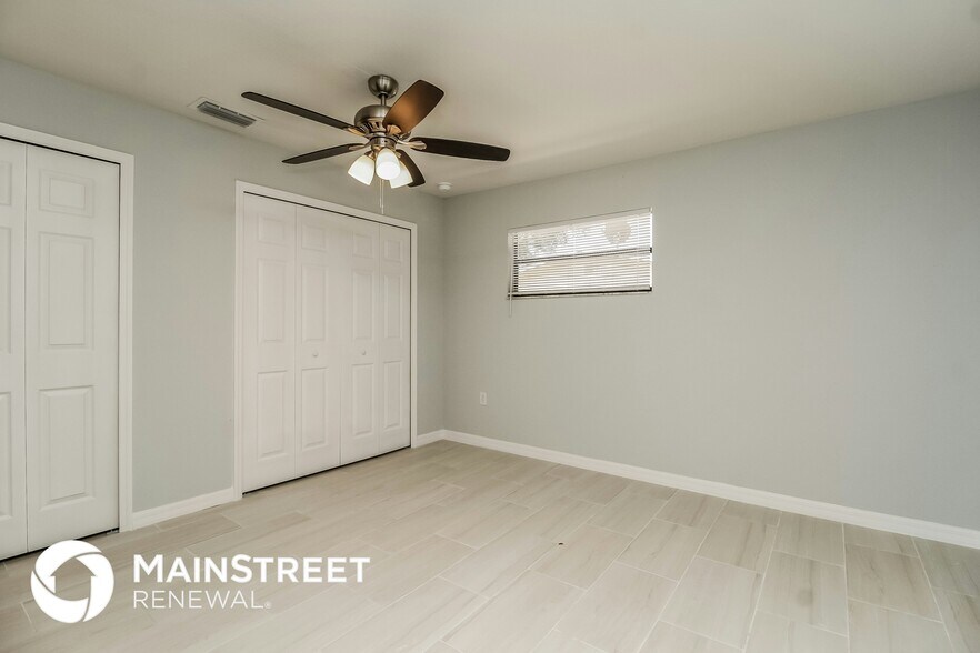 Building Photo - 613 Katherine Ave