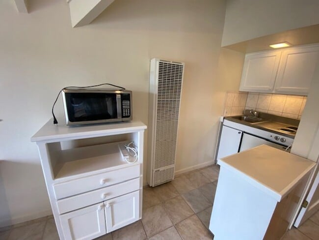 Building Photo - 24335 San Pedro Ln