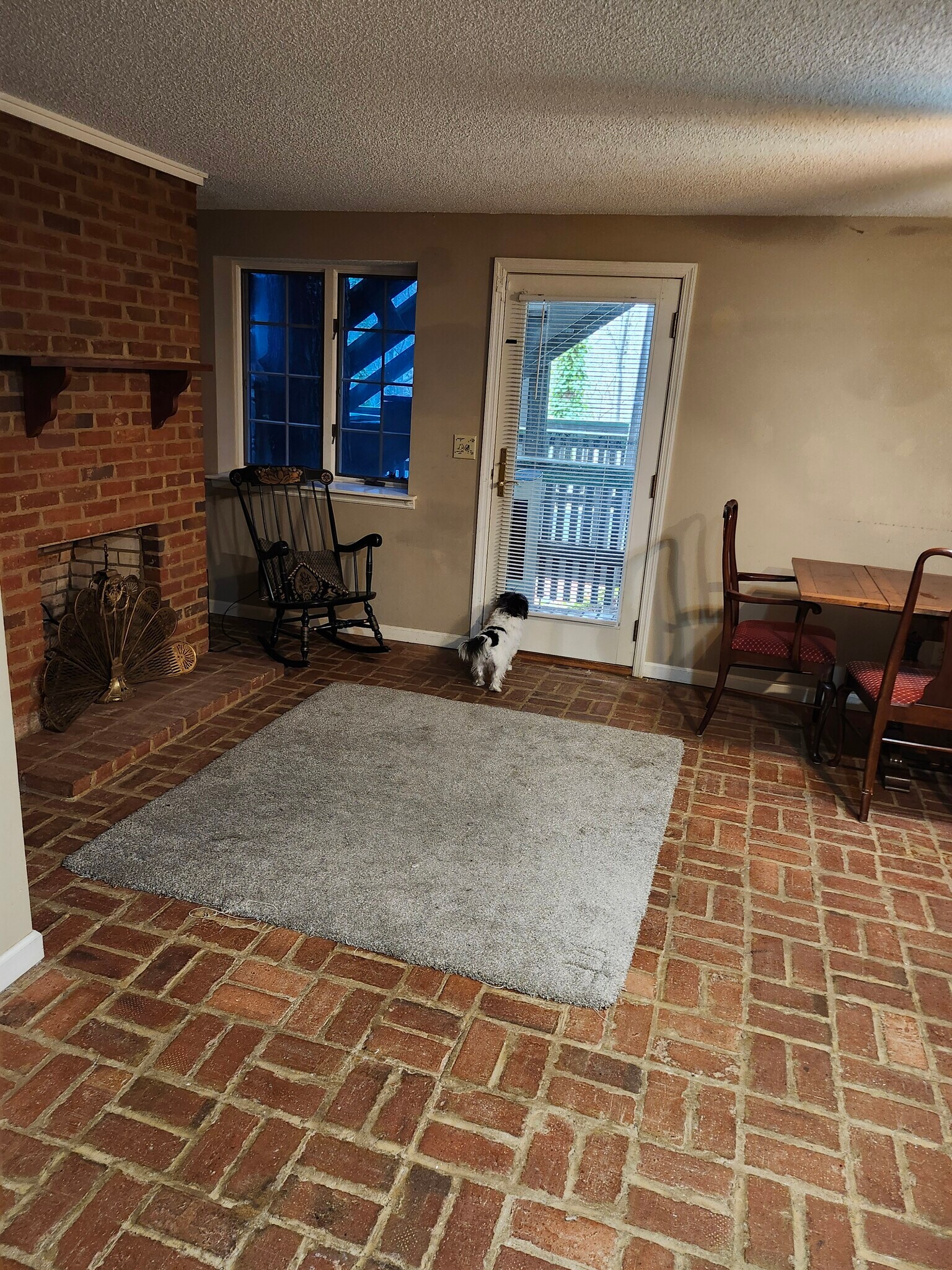 Building Photo - 1600 Woodland Way