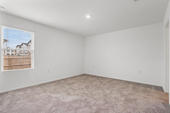 Building Photo - 10507 Bending Dr