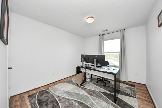 Building Photo - 1601 Bel Riposo Ln