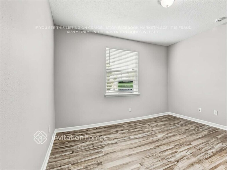 Building Photo - 272 Ash Breeze Cv