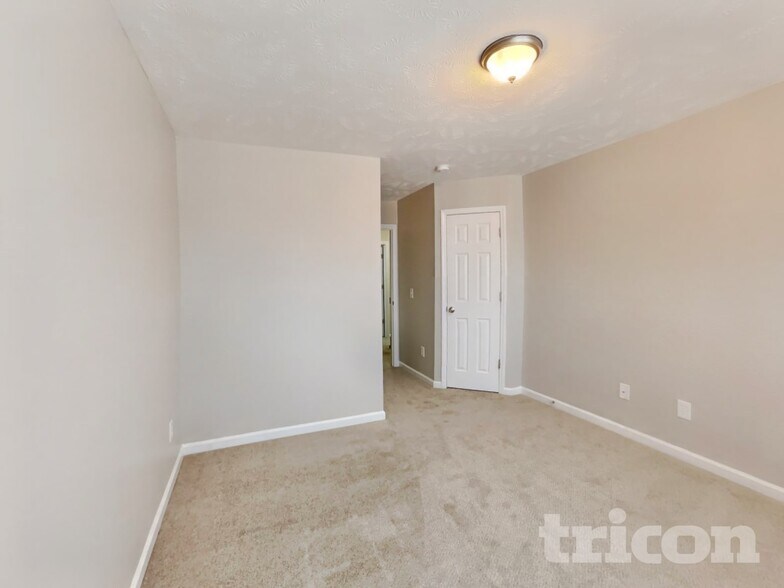 Building Photo - 200 Lattimore Rd