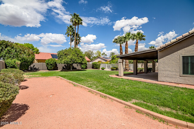 Building Photo - 8632 W Via Montoya Dr