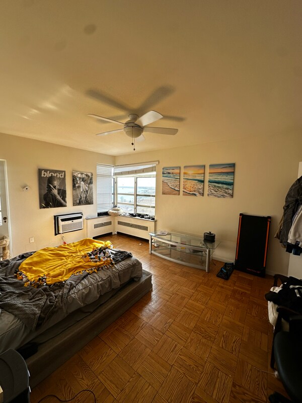 Building Photo - 1260 N Prospect Ave