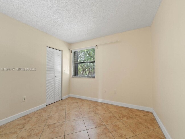 Building Photo - 10020 NW 9th St Cir