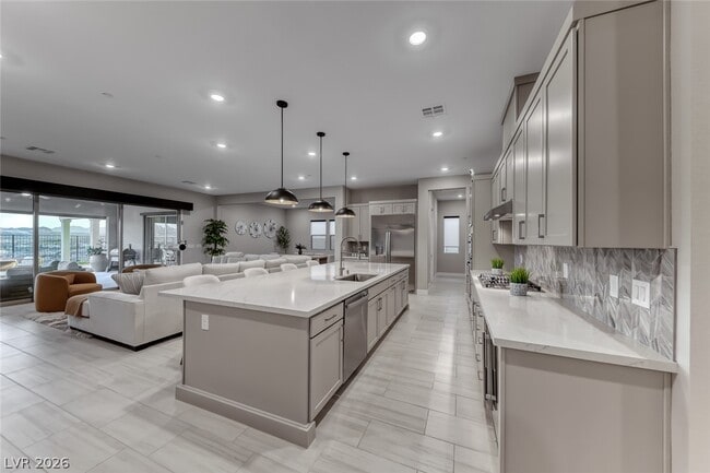 Building Photo - 375 Portus Delphini Ct