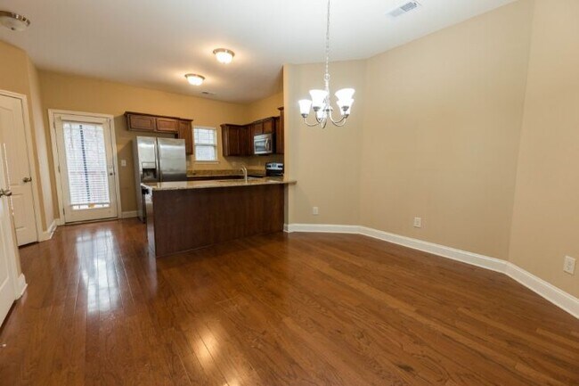 Building Photo - 1137 Woodbury Falls Ct