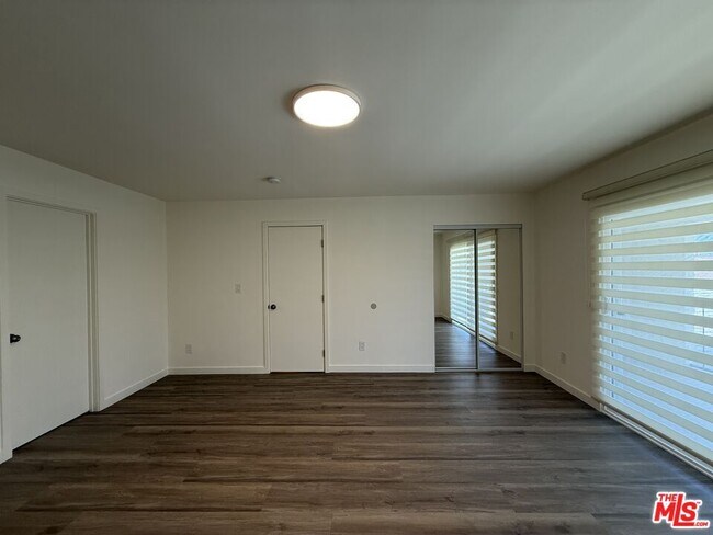 Building Photo - 1732 W 169th Pl