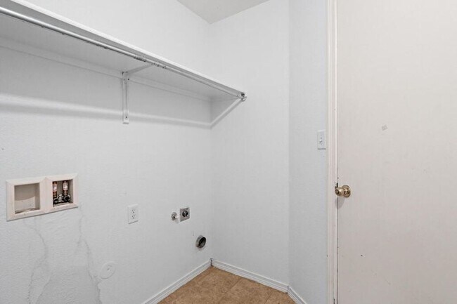 Building Photo - Your keys are ready!