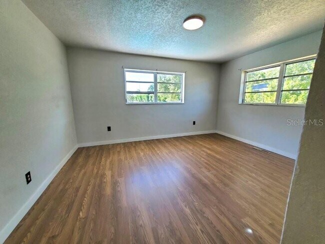 Building Photo - 2451 Aquilos Ct