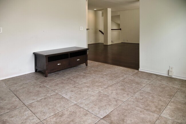 Building Photo - 13600 Breton Ridge St