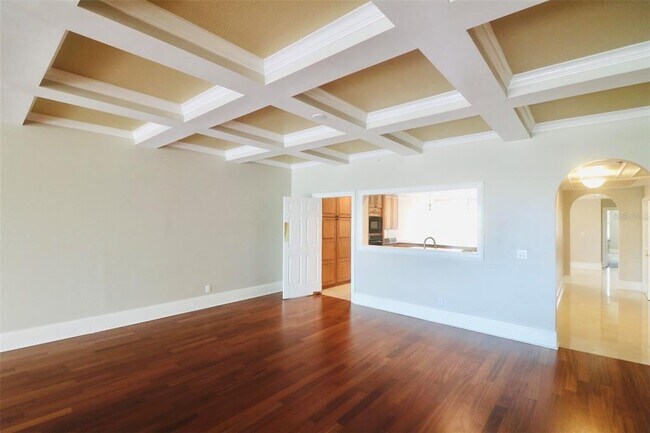 Building Photo - 1110 W Ivanhoe Blvd