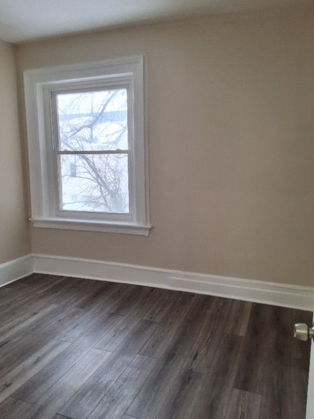 Building Photo - 55 9th Ave