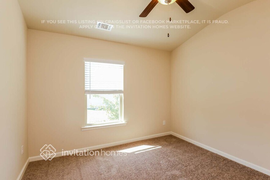 Building Photo - 228 Highland Pointe Cir E