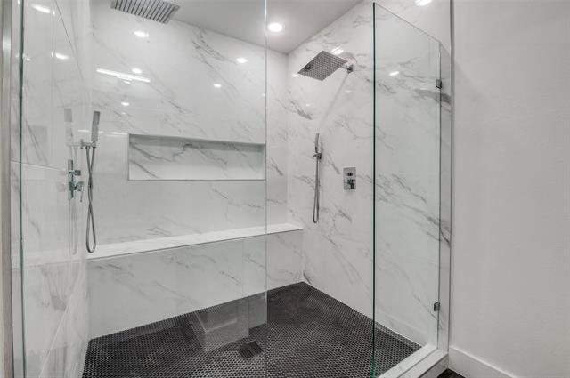 Building Photo - 2325 Budd St