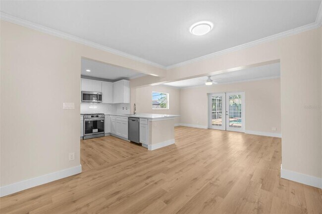 Building Photo - 2026 Bayou Grande Blvd NE
