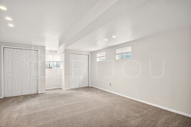 Building Photo - 7305 Centennial St