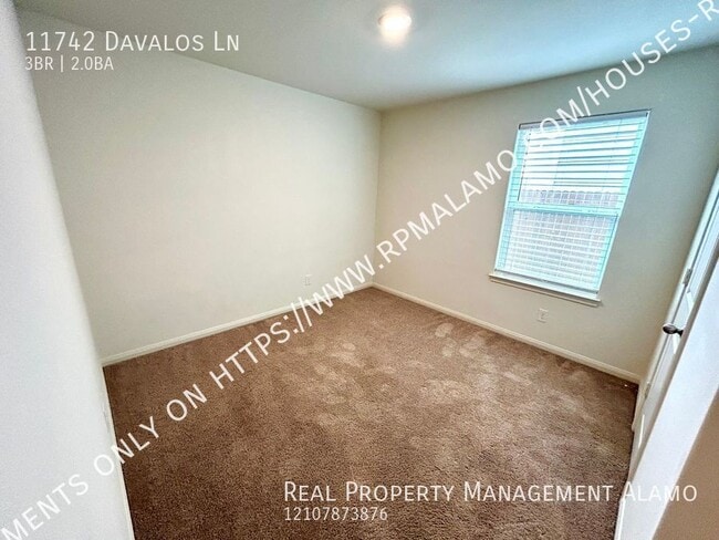 Building Photo - 11742 Davalos Ln