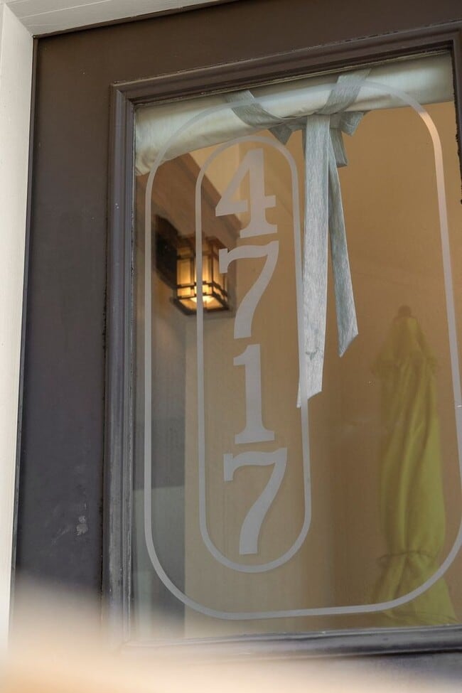 Building Photo - Bright & Peaceful 2BR Condo in South Boulder