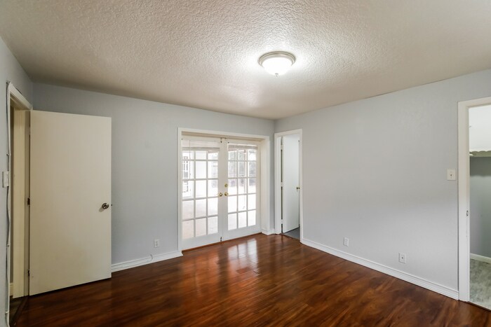 Building Photo - 264 NW 79th Ave