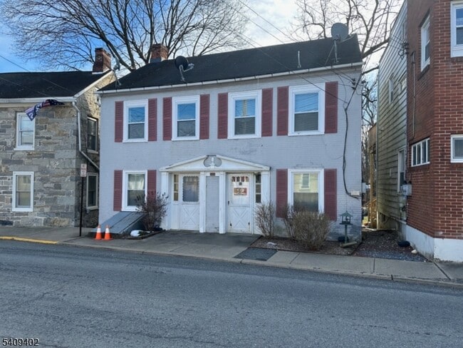 Building Photo - 336 Greenwich St