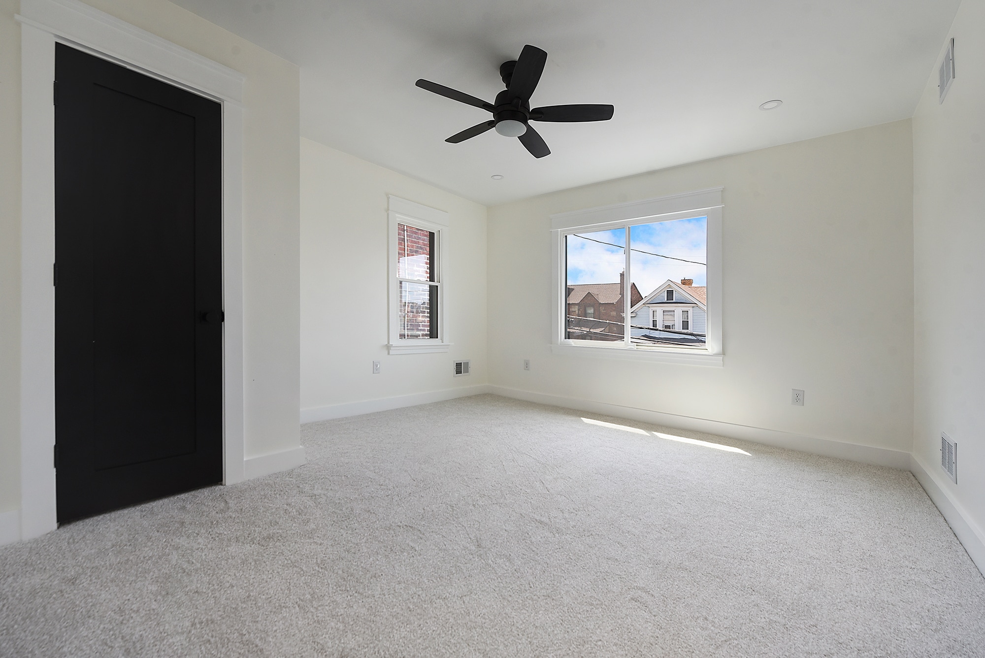 Building Photo - 1203 Berkshire Ave