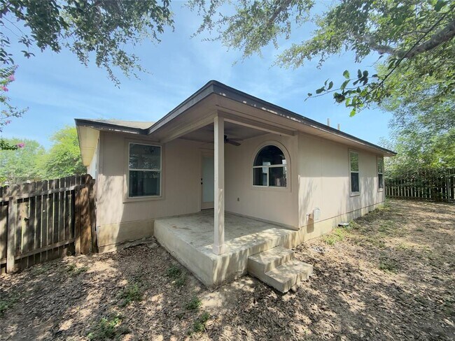 Building Photo - 339 Oxford Dr