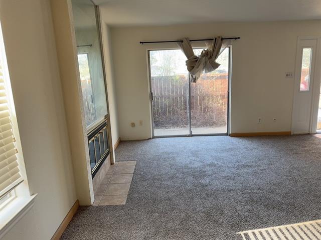 Building Photo - 2602 Custer Pkwy