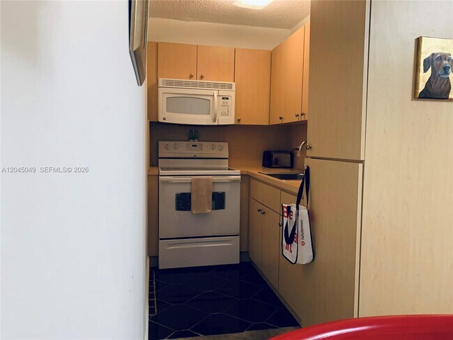 Building Photo - 11230 SW 138th St