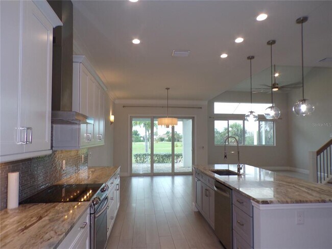 Building Photo - 3655 Bal Harbor Blvd